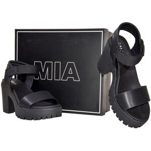 Mia Skylar Women's Chunky Wedged Platform Y2K Strappy Black Sandals Sz 6.5